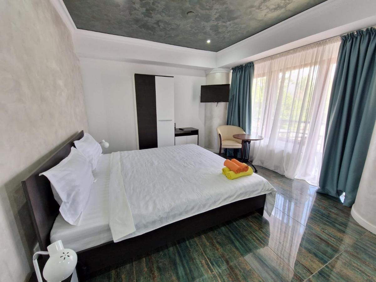 Kpm Downtown Apartments Bucharest Luaran gambar
