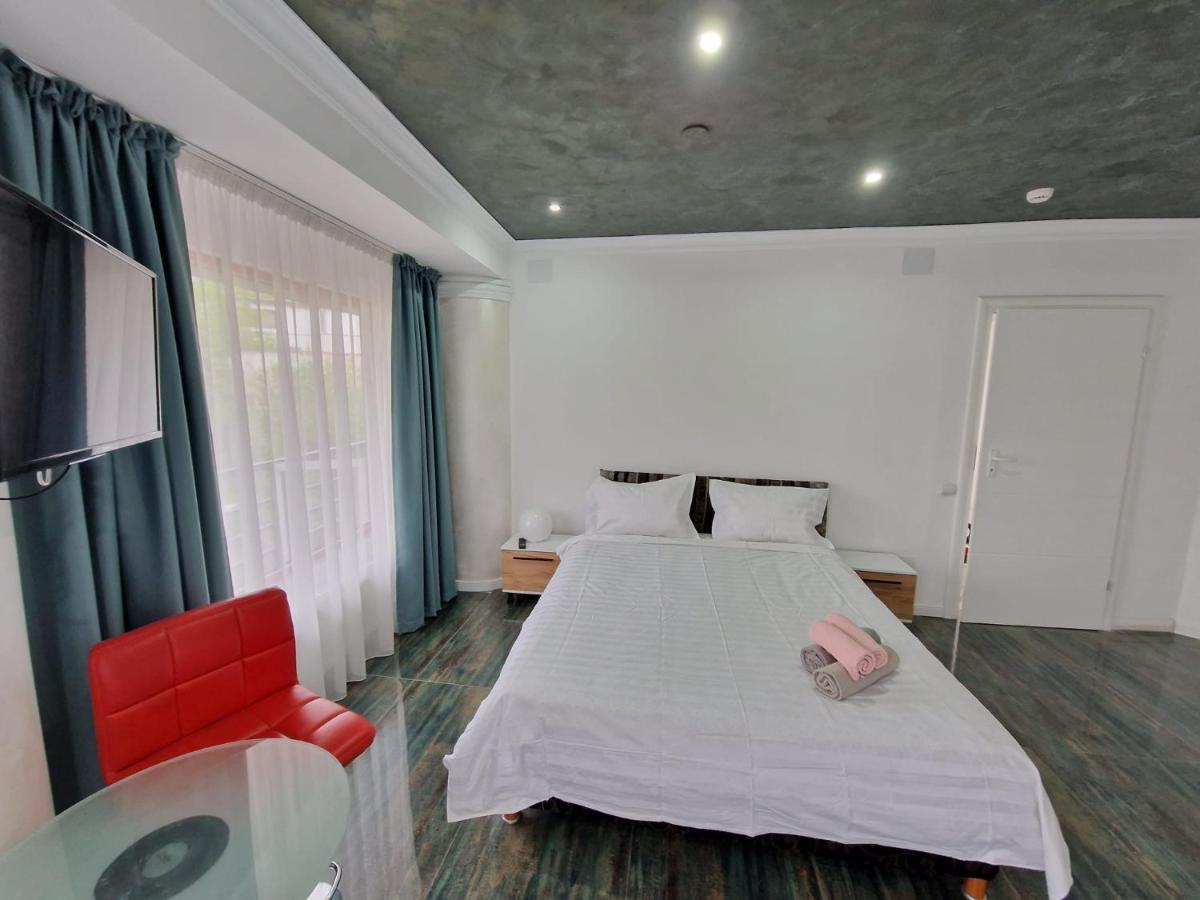 Kpm Downtown Apartments Bucharest Luaran gambar