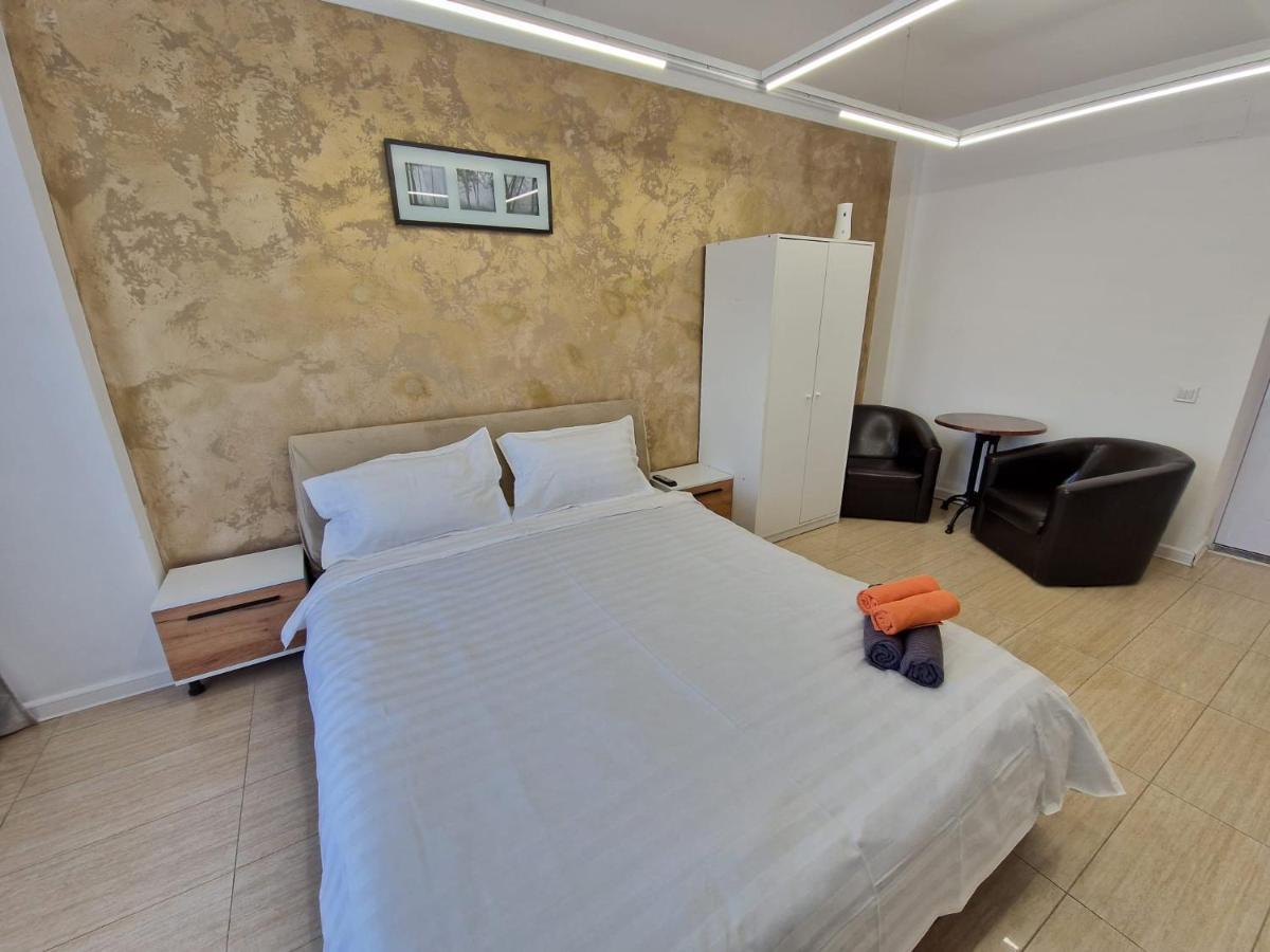 Kpm Downtown Apartments Bucharest Luaran gambar