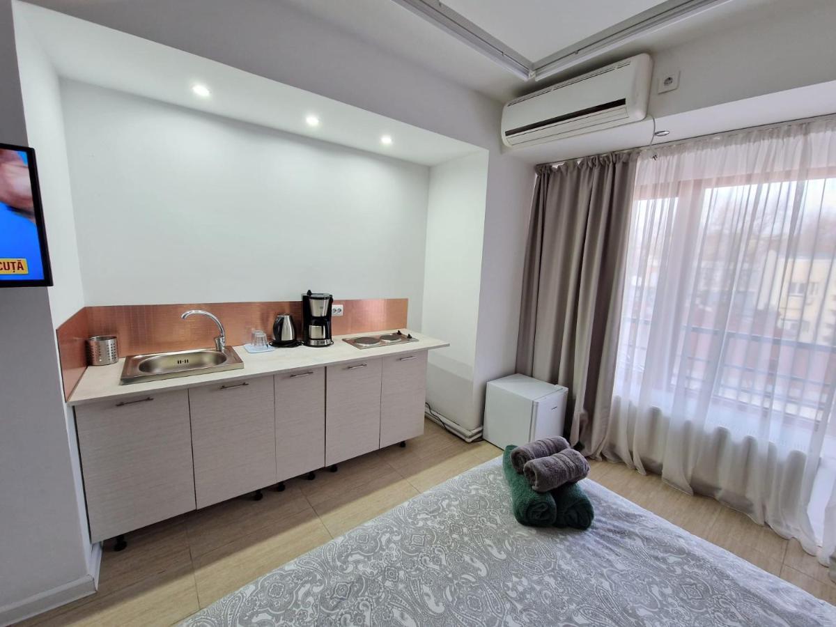 Kpm Downtown Apartments Bucharest Luaran gambar